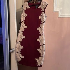 Beautiful burgundy dress with pretty flower details